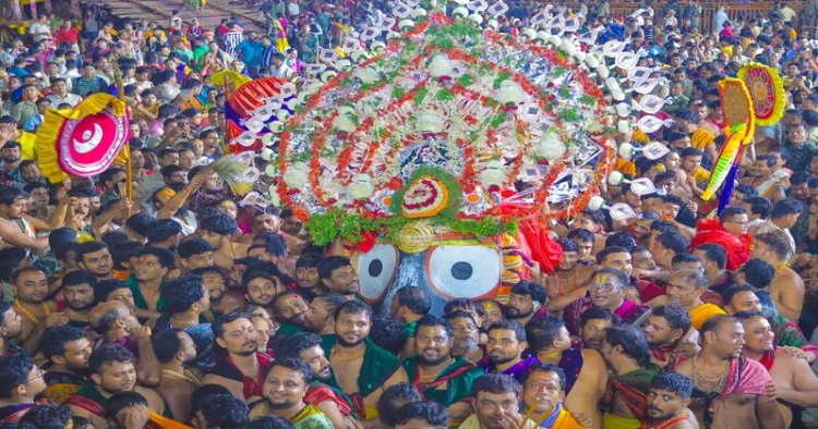 Niladri Bije Ritual on Puri's Grand Road