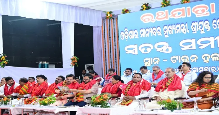 Chief Minister Shri Mohan Charan Majhi at the Special Review Meeting on Rath Yatra 2026 held at Town Hall, Puri on July 6, 202