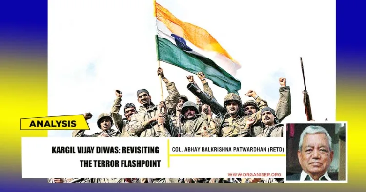 Bharatiya soldiers celebrating victory during Kargil War