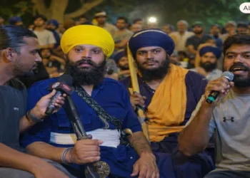 Nihang Sikhs Demand Apology from Abhijeet Dipke for insulting them
