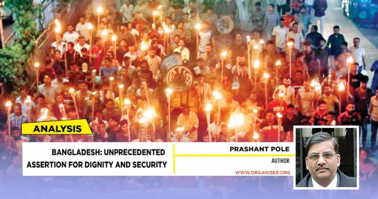 Amid ongoing attack against Hindus and their faith, massive torchlight procession was held in protest by Hindus against the insult to Bhagwan Ram, in Dhaka
