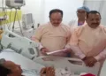 Sonam Wangchuk breaks his fast in front of Union Ministers JP Nadda and Dr Jitendra Singh