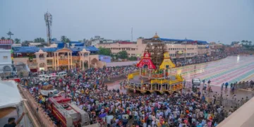 Devotees gather in large numbers in Puri for Mahaprabhu Jagannath's Nabajaubana Darshan