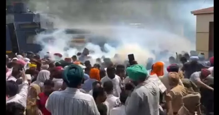 Punjab police baton charge MGNREGA workers