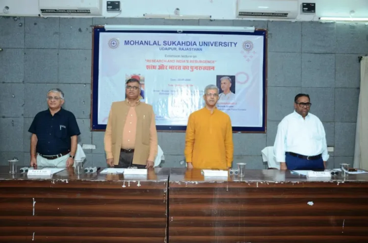Prajna Pravah Akhil Bharatiya Sah Sanyojak Chandrakant Ji at a lecture at Mohanlal Sukhadia University