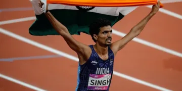 Gulveer Singh wins India's first-ever CWG men's 10,000m medal with silver