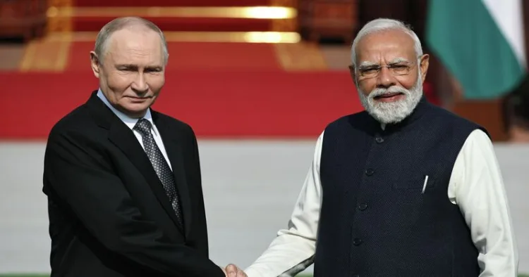 Russian President Vladimir Putin and Prime Minister Narendra Modi(File Photo)