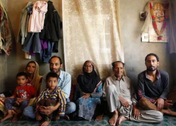 A Kashmiri Hindu family in Jammu and Kashmir used for representative purposes