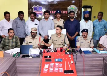 Press breifing by Adilabad SP Akhil Mahajan, IPS