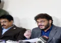 AIMIM leader Waris Pathan hoists national flag but refuses to sing Vande Mataram due to religious reasons