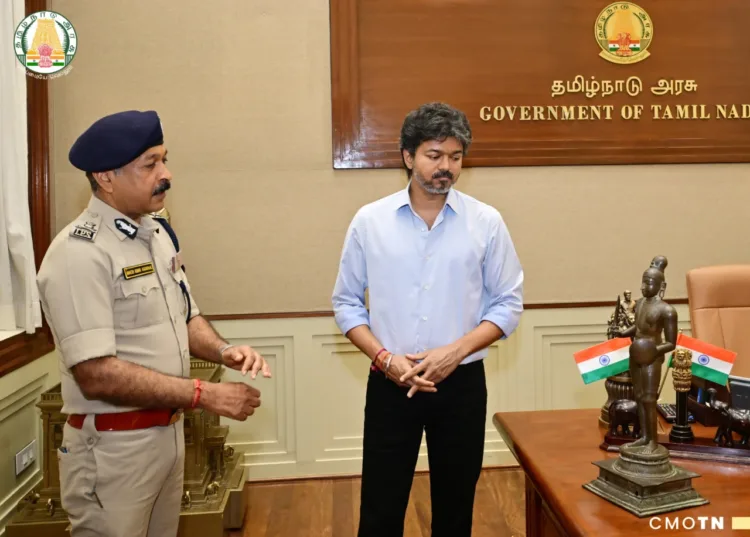 Tamil Nadu Chief Minister Thiru. S. Joseph Vijay on 17.8.2026 viewed the ancient bronze idol of Thirumangai Azhwar, stolen from the Arulmigu Soundararaja Perumal Temple located in Kumbakonam, Thanjavur District,