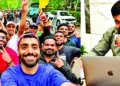 Dubai-based businessman Md Shaji Madathil (right) flew 23 employees (left) to CJP protest at Jantar Mantar at his own expense
