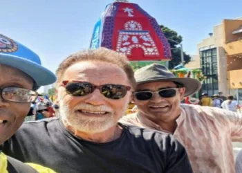 Hollywood icon Arnold Schwarzenegger makes impromptu visit to Los Angeles Rath Yatra