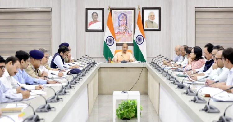 CM Yogi Adityanath announces Outsourcing Commission to Anganwadi Honorarium