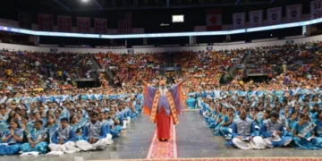 Thousands Recite All 700 Gita Verses at Historic Dallas Event Led by Sri Ganapathy Sachchidananda Swamiji