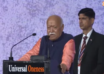 RSS Sarsanghchalak Dr Mohan Bhagwat addressing the gathering at Madison Square in New York