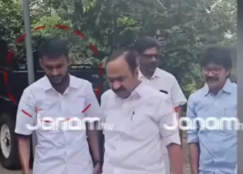 CM VD Satheeshan and arrested drug trafficking accused ( Image Courtesy- Janam TV)