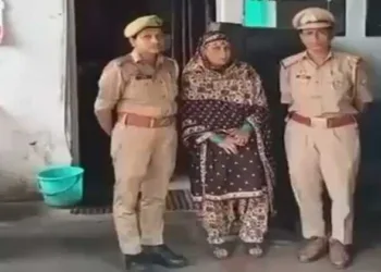 Bijnor Police arrested Naseem Bano alias Nasso for posing as Manisha Singh and using fake documents to register land and obtain a loan