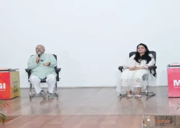 RSS Akhil Bharatiya Prachar Parmukh Sunil Ambekar ji addressing the gathering