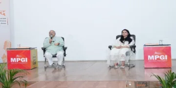 RSS Akhil Bharatiya Prachar Parmukh Sunil Ambekar ji addressing the gathering