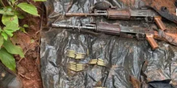 Security forces recovered concealed weapons and other Maoist materials in Jharkhand's Kuchai Forest.
