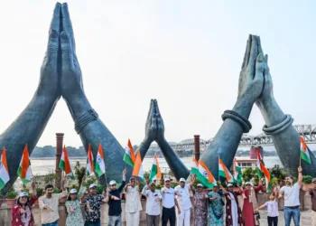 Namami Gange, Varanasi Corporation Launch Post-Flood Ganga Cleanliness Drive