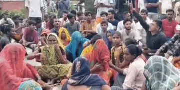 Protesting families in Lakhimpur Kheri after the brutal rape of 4-year-old girl