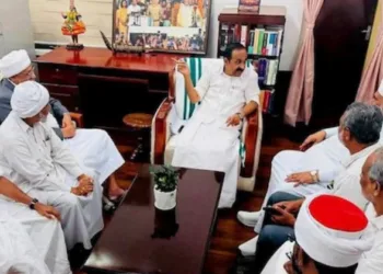 Kerala CM Deletes Post on Kanthapuram’s Misogyny After Muslim League Outrage; Sunni Group Meets Satheesan