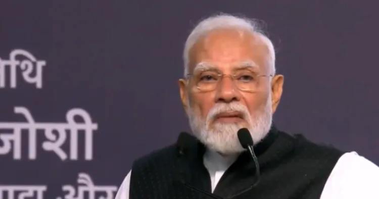 PM Narendra Modi addressing the gathering at SRCC