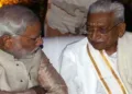 PM Modi with Ashok Singhal