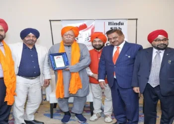 Members of Hindu Sikh Unity Forum Canada meet RSS Sarsanghchalak Dr Mohan Bhagwat