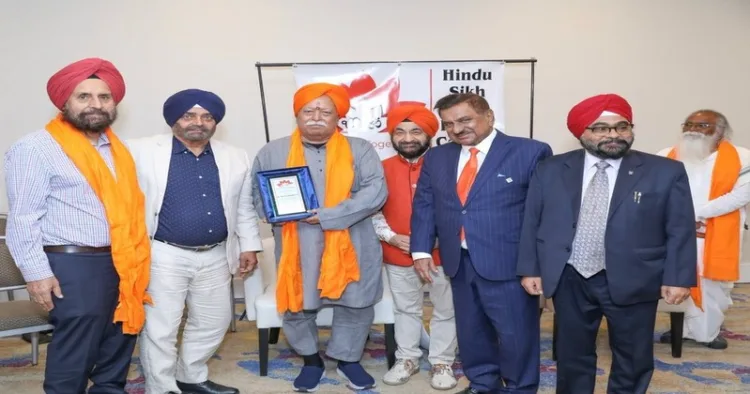 Members of Hindu Sikh Unity Forum Canada meet RSS Sarsanghchalak Dr Mohan Bhagwat