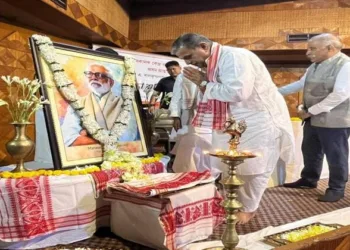 A Balakrishnan Ji was remembered in Guwahati, with Dattatreya Hosabale Ji and Assam Governor Lakshman Prasad Acharya Ji paying tribute