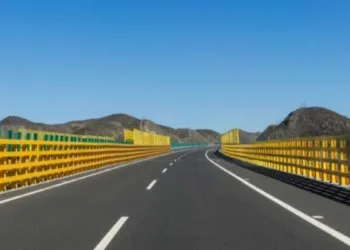India’s steel slag road technology is turning industrial waste into stronger infrastructure while cutting construction costs
