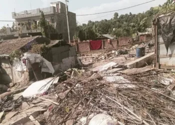 Jammu administration tightens scrutiny of Rohingya and Bangladeshi settlements as families begin dismantling huts