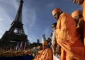 BAPS Gets Clean Chit in Eiffel Tower Row