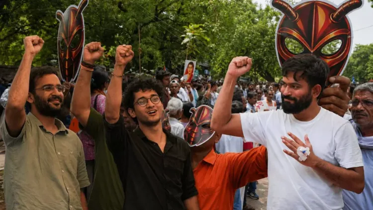 Ashutosh Ranka, Saurav Das and Abhijeet Dipke, faces of the CJP protest