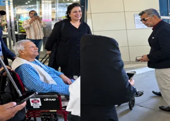 Former Cheif Advisor of Bangladesh interim government faces backlash at US airport