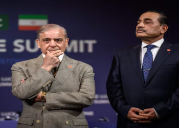 Pakistan Prime Minister Shehbaz Sharif and Pakistan Army Chief Asim Munir
