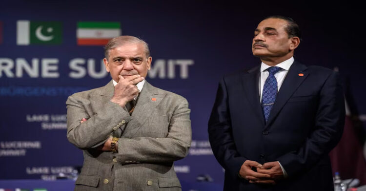 Pakistan Prime Minister Shehbaz Sharif and Pakistan Army Chief Asim Munir