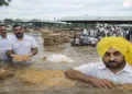 Punjab Paddy Procurement Row: Opposition slams AAP Govt after rain floods Fazilka Mandi