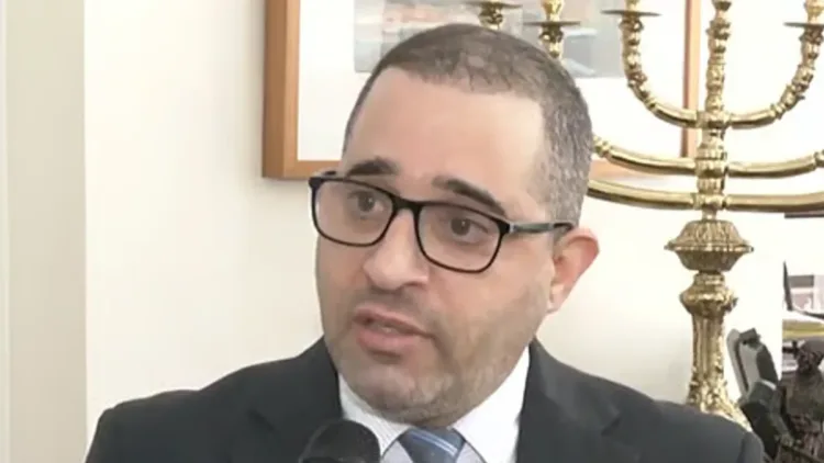 Yaniv Revach, Consul General of Israel to Mid-West India