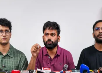 CJP leaders Abhijeet Dipke, Saurav Das and Ashutosh Ranka detained at Delhi Airport