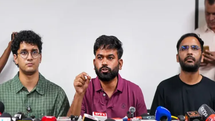 CJP leaders Abhijeet Dipke, Saurav Das and Ashutosh Ranka detained at Delhi Airport