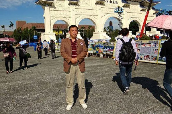 Chinese human rights activist Shi Tingfu dies in prison