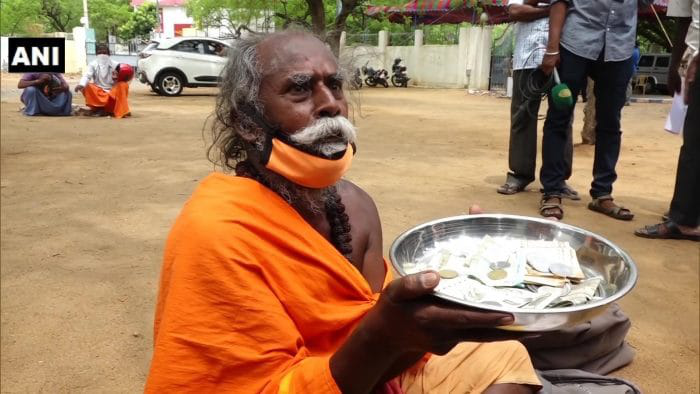 Madurai Beggar_1 &nb