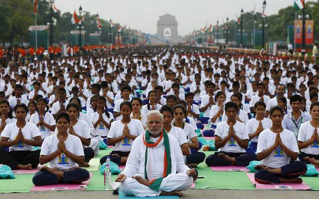 Modi Yoga_1  H 
